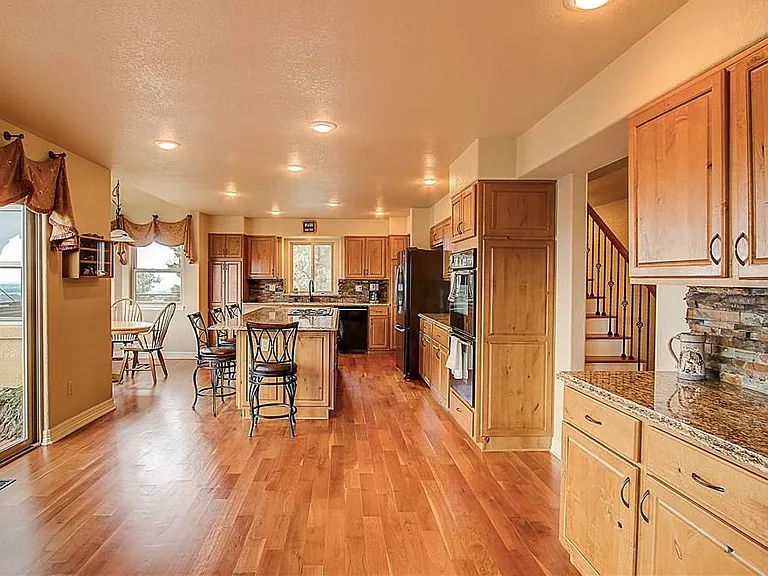 5375 Lanagan St — Photo 4
