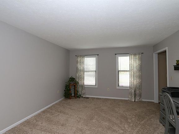 5th image of 8276 Andria Ct