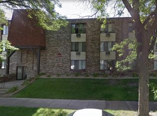 2928 33rd Ave S, Minneapolis, MN 55406