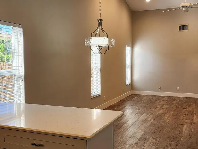 8783 SE Hobe Ridge Ave — Photo 11