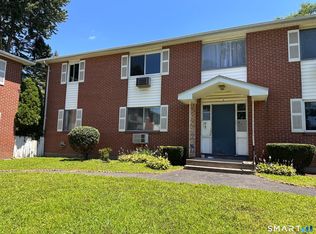 273 Queen St APT 3B, Southington, CT 06489
