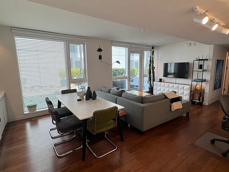 555 Fulton St #234 — Photo 5