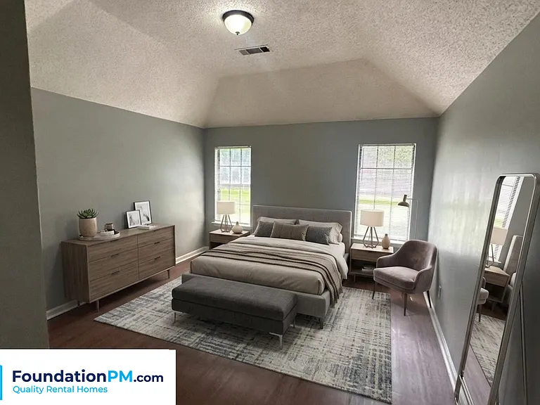 2632 Harvard Ave — Photo 5