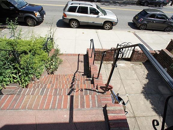 3rd image of 8218 14th Ave