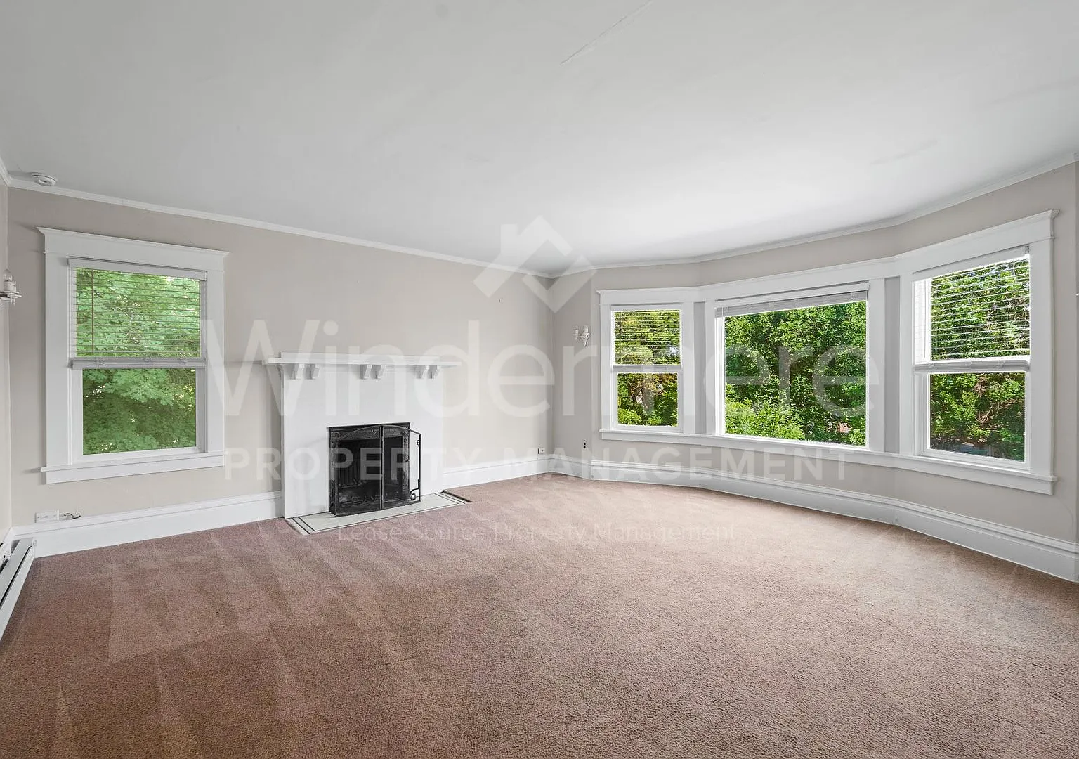 1321 W 11th Ave — Photo 4