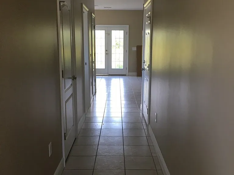 7009 Edwardian Ct — Photo 3