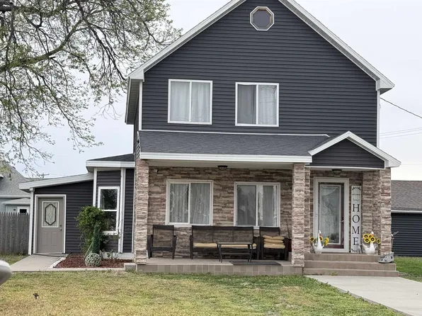 14 West Ave, Gibbon, NE 68840