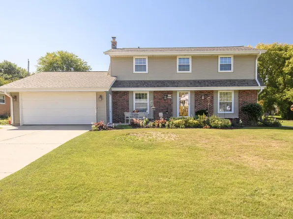 W181N8243 Destiny DRIVE, Menomonee Falls, WI 53051