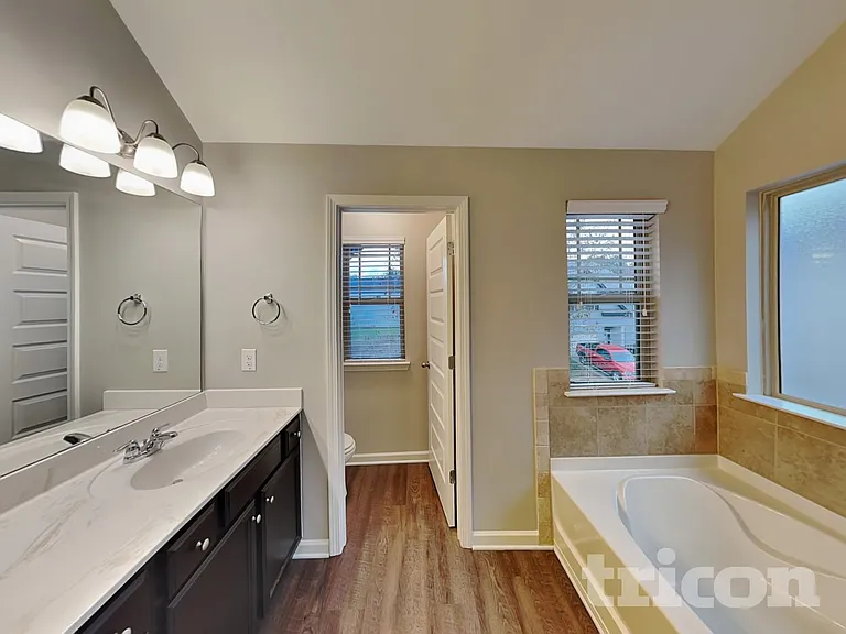 377 Lossie Ln — Photo 7