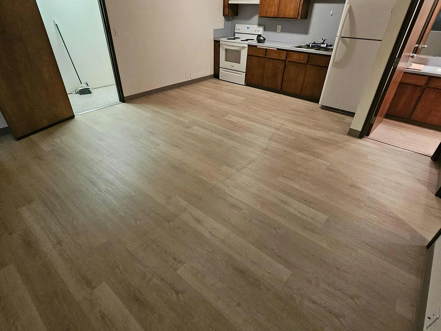 2195 W 7th Ave — Photo 3