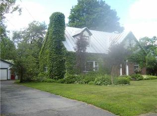 26 Gray St, Madison, ME 04950