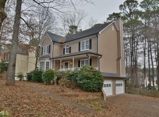4942 Willow Creek Dr, Woodstock, GA 30188