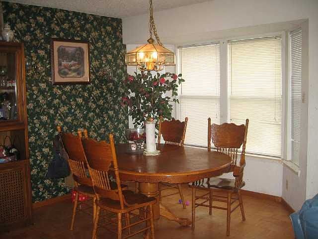 2nd image of 1212 Wayne Dr