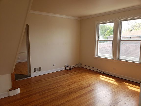 2nd image of 2530 N Neva Ave APT 2