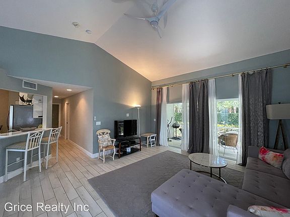 3rd image of 1130 Partridge Cir #102-3