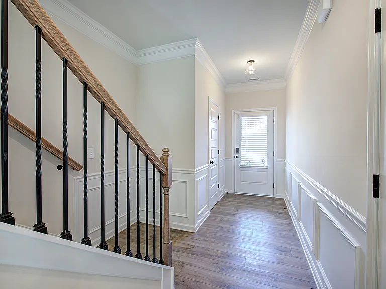 401 Perth Dr — Photo 14
