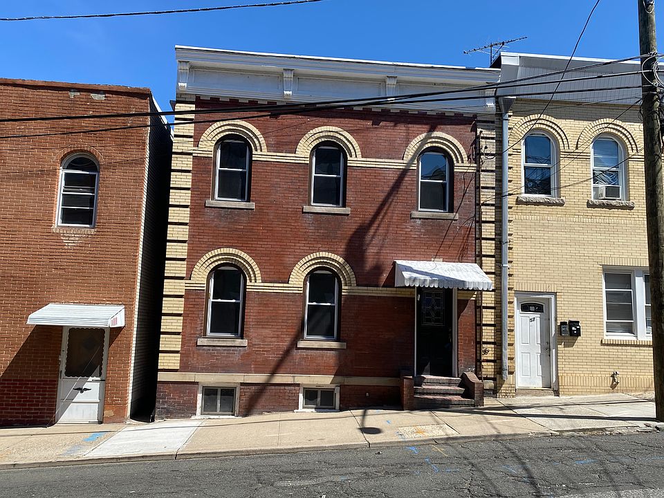1st image of 55 Spring St #1