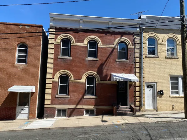 55 Spring St #1, Lodi, NJ 07644