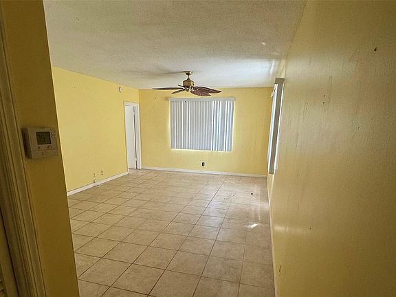 4th image of 2426 SE 17th Street #110A
