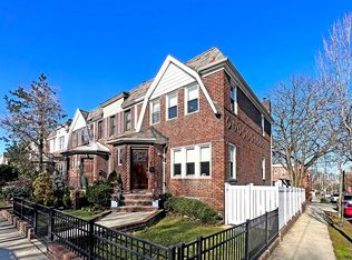 1895 Suydam St, Flushing, NY 11385
