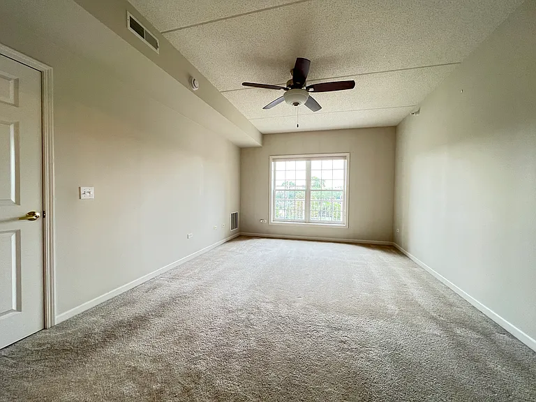 701 W Rand Rd #227 — Photo 7