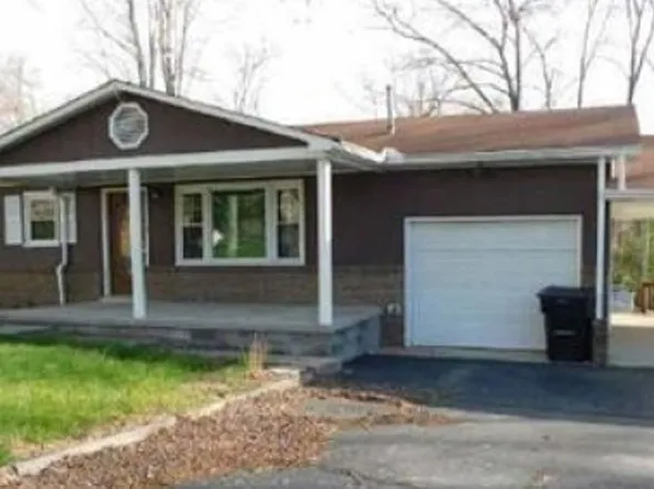 1219 Old Estill Springs Rd, Tullahoma, TN 37388