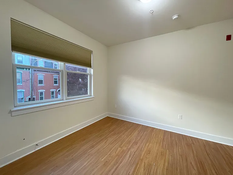 3842 Lancaster Ave. — Photo 16
