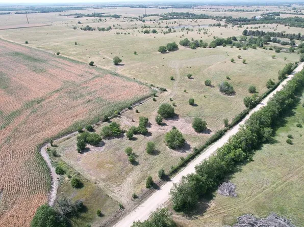 (undisclosed Address), McPherson, KS 67460