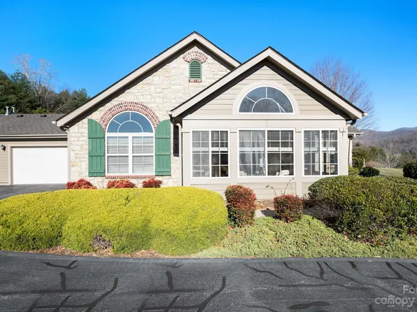 35 Outlook Cir, Swannanoa, NC 28778