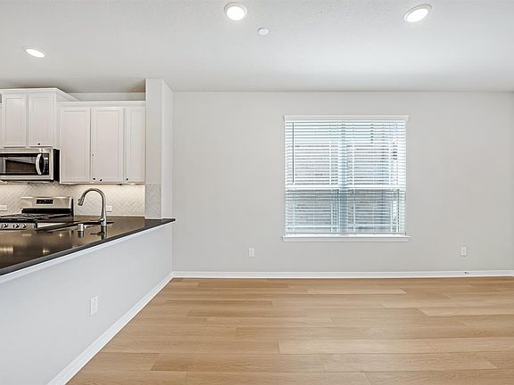 2850 Scanlan Meadow