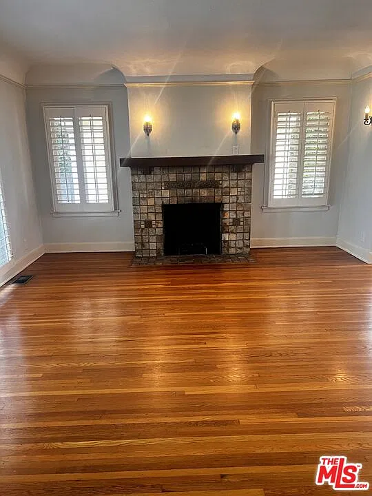 3 bed, 2.0 bath, 1500 sqft, $5,500 — Photo 2