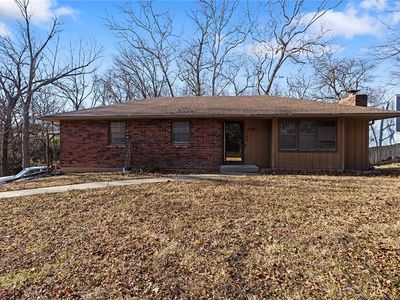 2706 Maple Ave, Leavenworth, KS, 66048