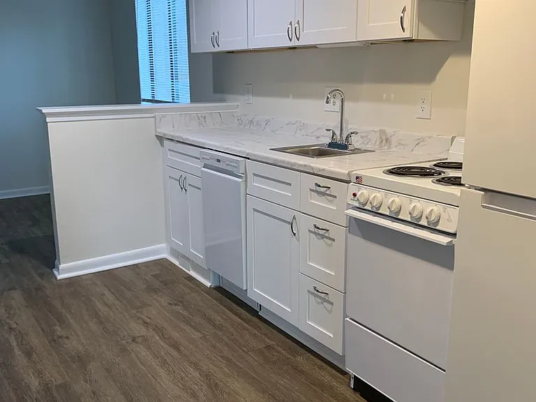 4752 Seahawk Sq #B1 — Photo 5