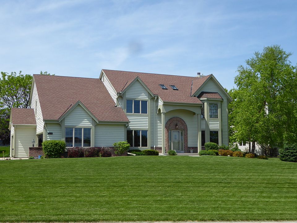1st image of 18280 High Meadow Dr