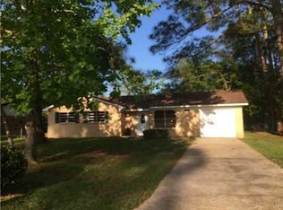 4412 Gautier St, Moss Point, MS 39563