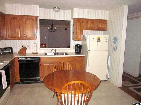 4th image of 1089 Birch Knoll Dr