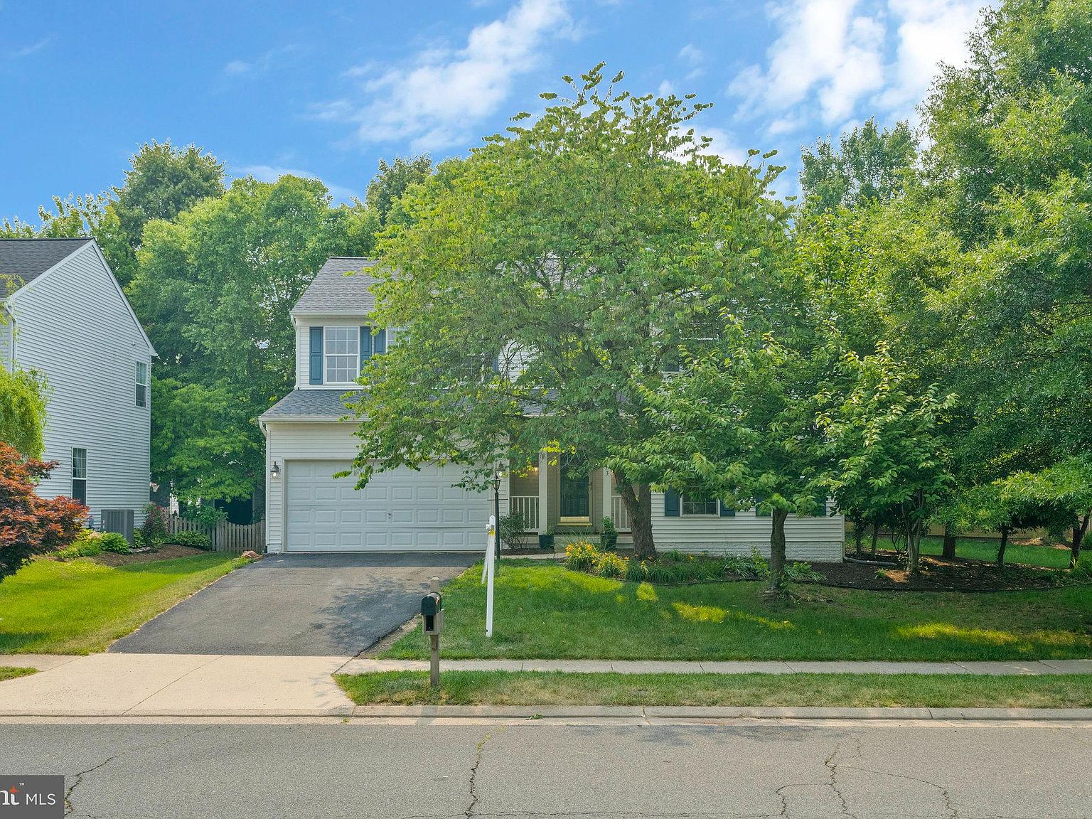 20573 Breezyhill Dr, Ashburn, VA 20147 Zillow