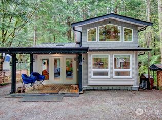 105 One Goldrush Rd, Deming, WA 98244