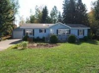 1735 Southwood Dr, Ishpeming, MI 49849