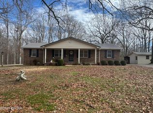 3135 Old Finger Rd, Finger, TN 38334