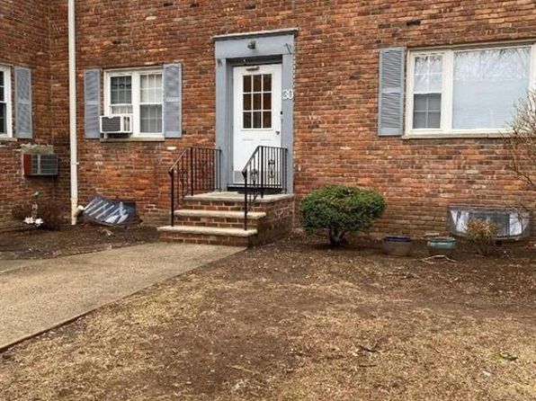 30 Wedgewood Dr APT 46, Verona, NJ 07044