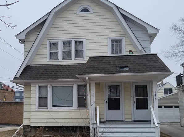 1709 East Newton AVENUE #1711, Shorewood, WI 53211