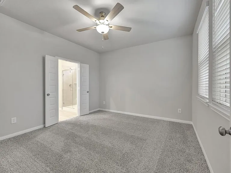 18757 Timber Glen Dr — Photo 12