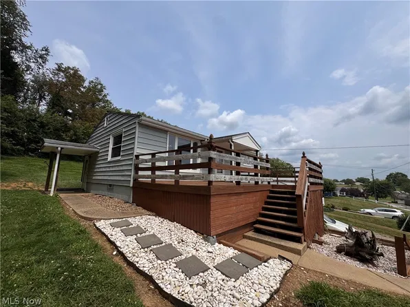 401 Diana Dr, Hopedale, OH 43976