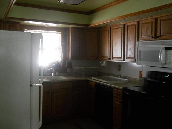 4th image of 309 N Gannon St