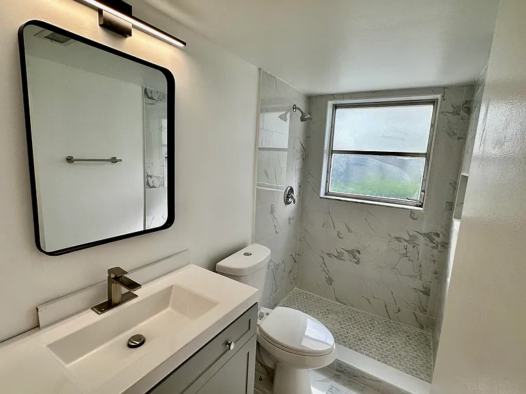23099 Barwood Ln N #109 — Photo 12