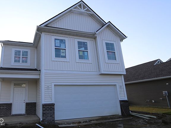 2nd image of 2293 Marjorie Way