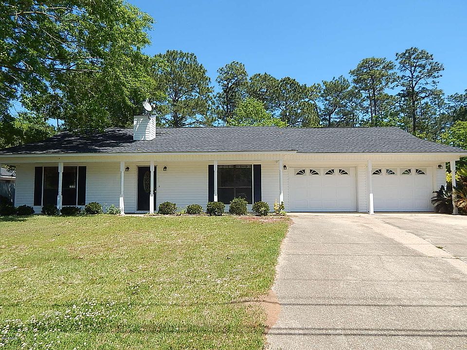 1st image of 2308 Dolphin Dr