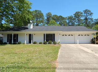2308 Dolphin Dr, Gautier, MS 39553