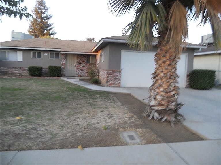 2nd image of 473 W Pico Ave